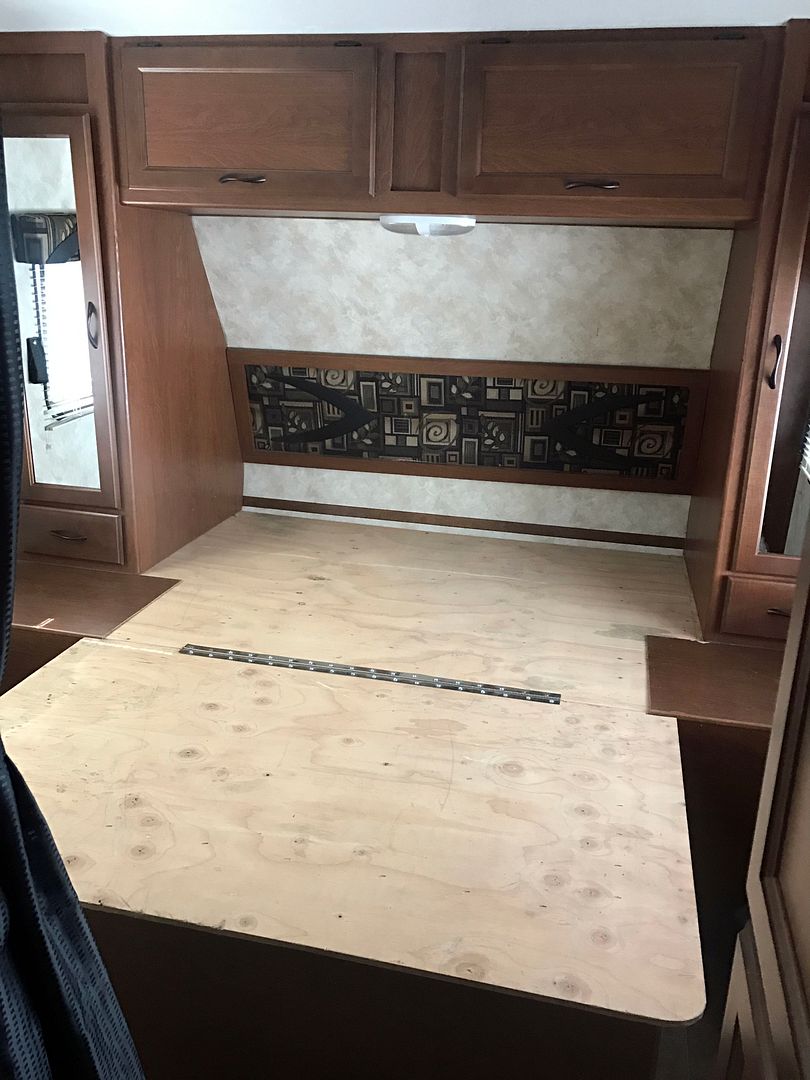 2013 Pacific Coachworks SandSport 280fs toyhauler bumper pull camper